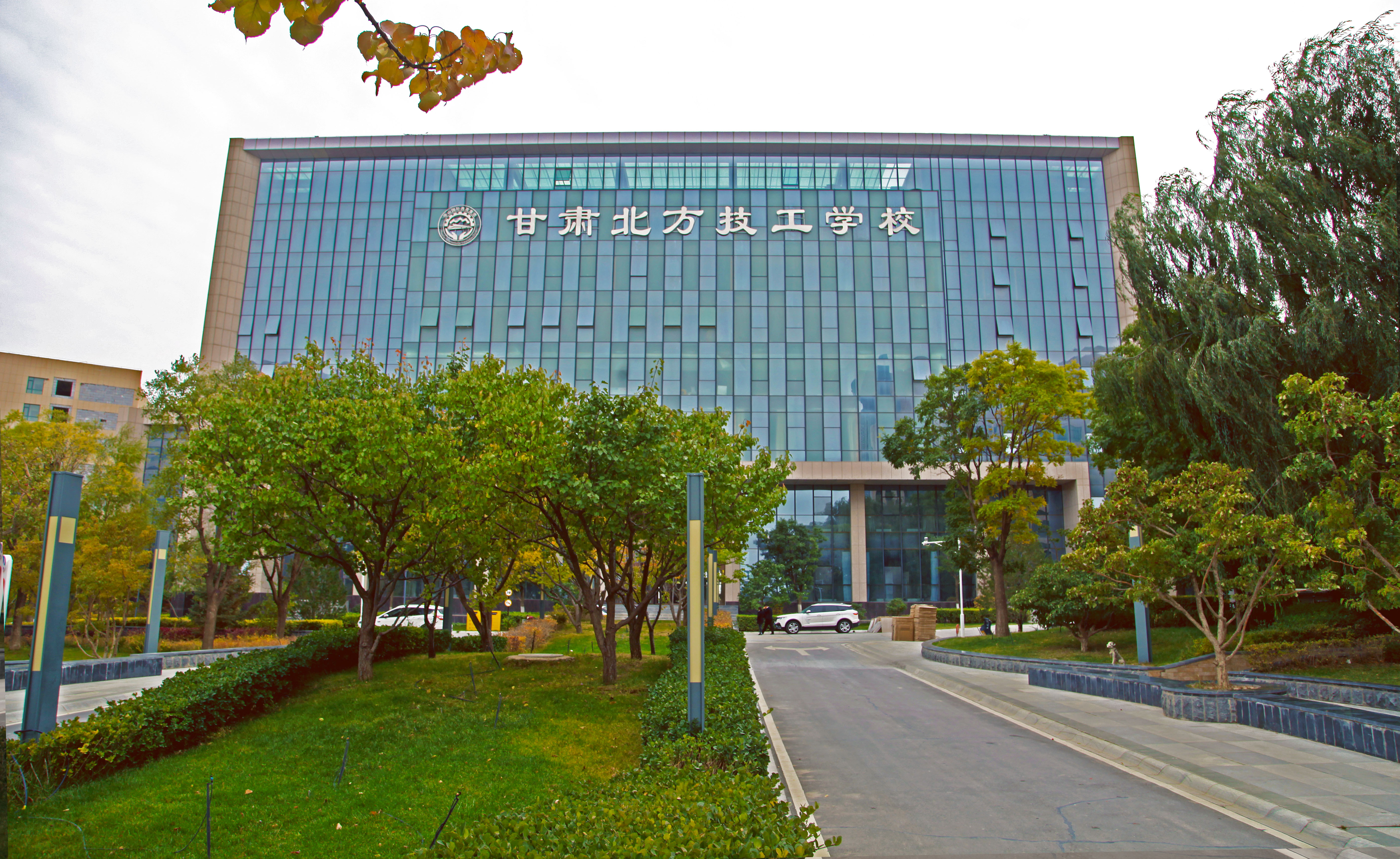 要学习兰州高铁学校的铁路客运服务专业吗？