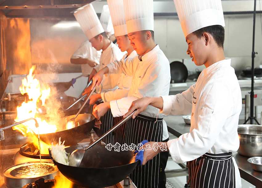 甘肃中职学校的中式烹调专业就业前景好吗？